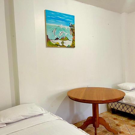 Hostal Vista Al Mar Hotel Пуерто Бакерисо Морено Екстериор снимка
