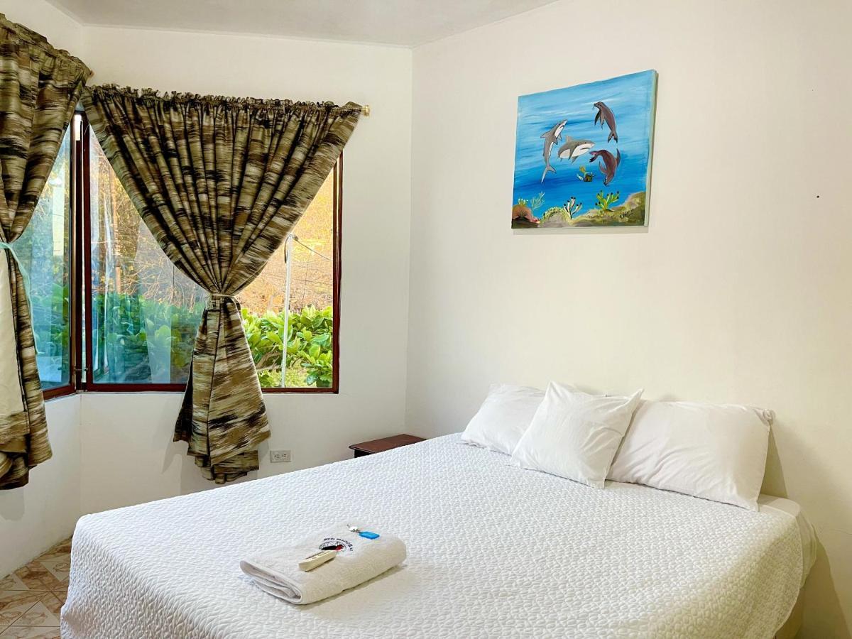 Hostal Vista Al Mar Hotel Пуерто Бакерисо Морено Екстериор снимка